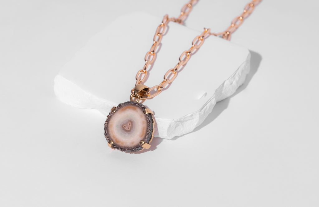 Alchemia - Amethyst Round Brown Pendant