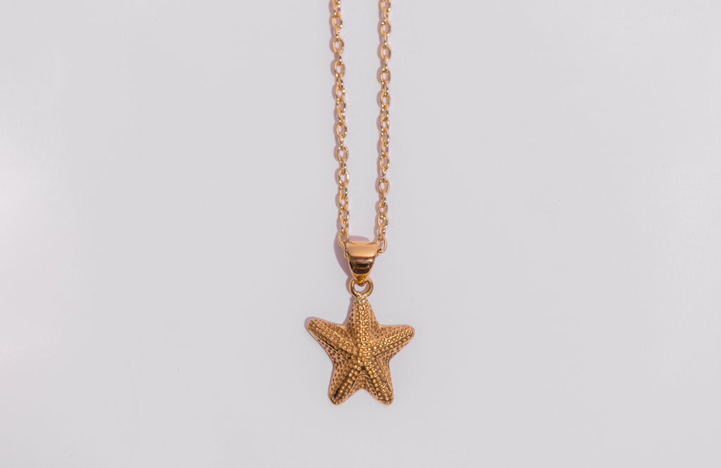Alchemia - Gold Starfish Pendant