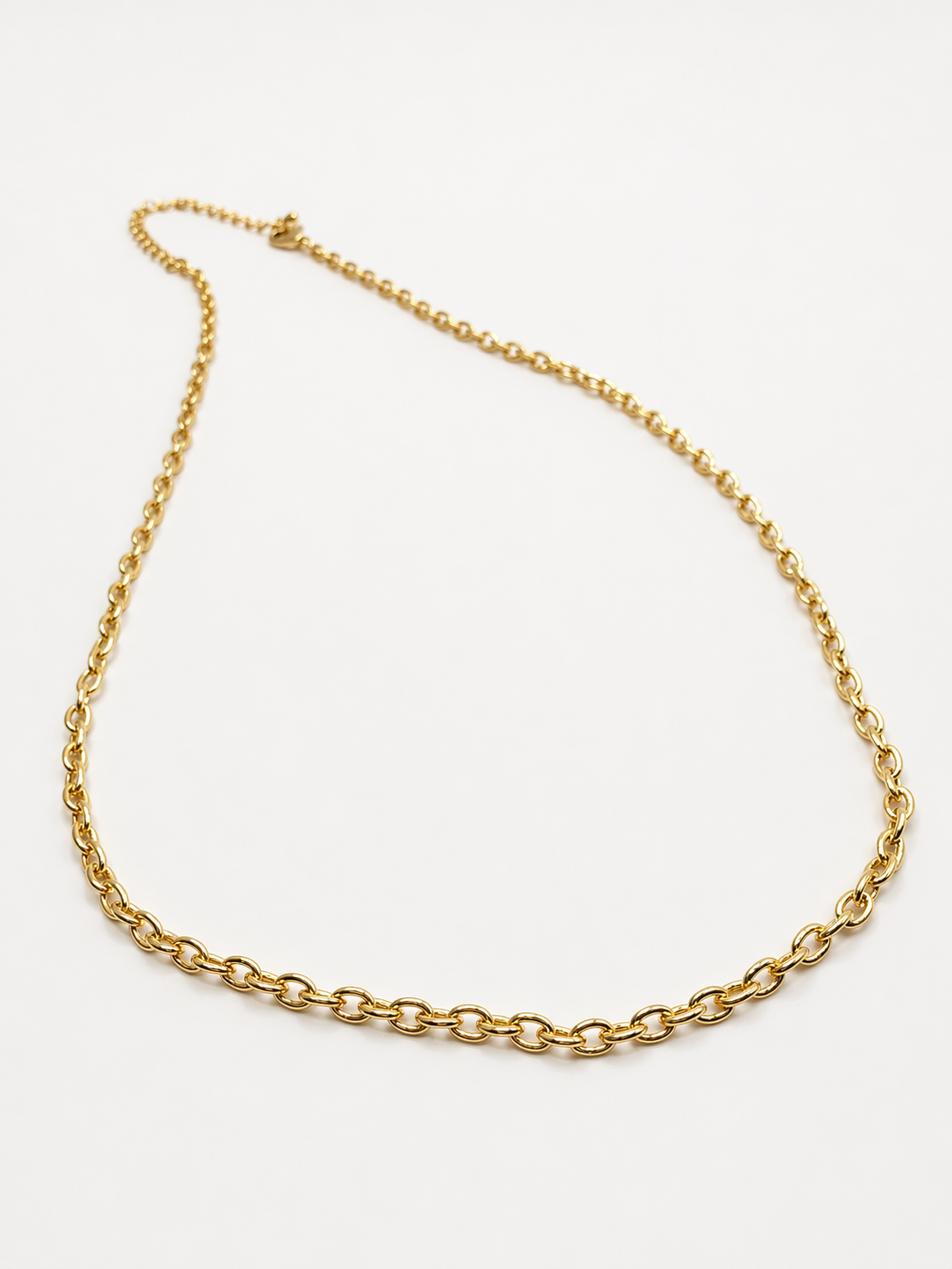 Chain Gold Medium Link 17"