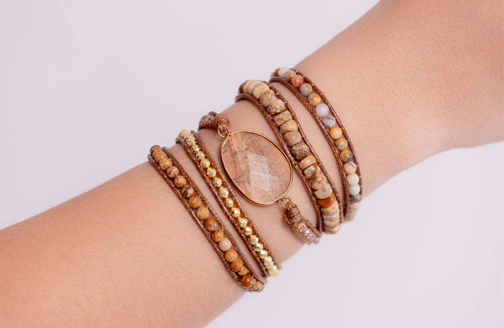 Long Strand Braclet - Wood Stone